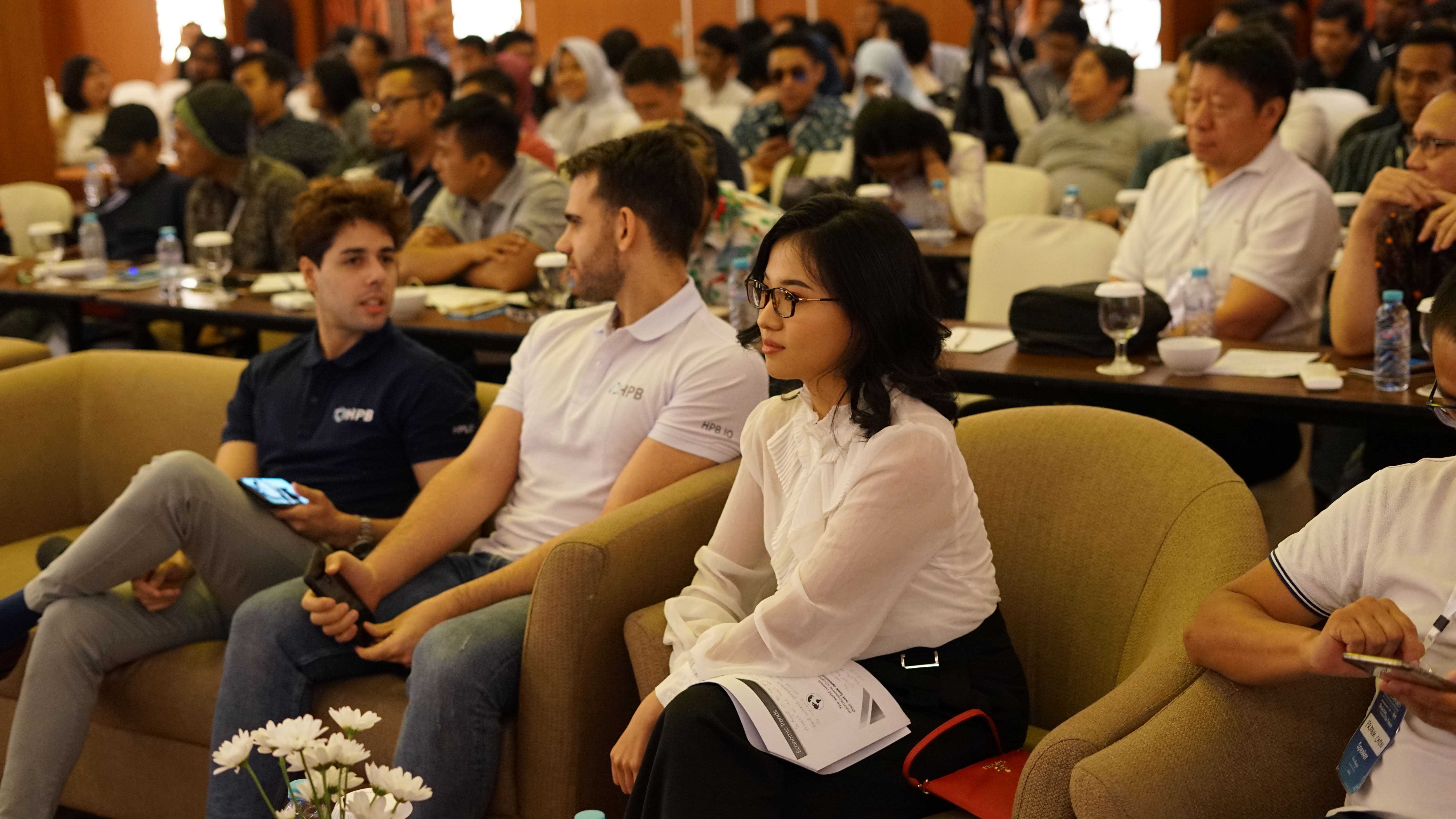 BLOCK COMMUNITY SURABAYA: BLOCKCHAIN AS A SOLUTION IN THE FUTURE BLOCK COMMUNITY SURABAYA: BLOCKCHAIN AS A SOLUTION IN THE FUTURE